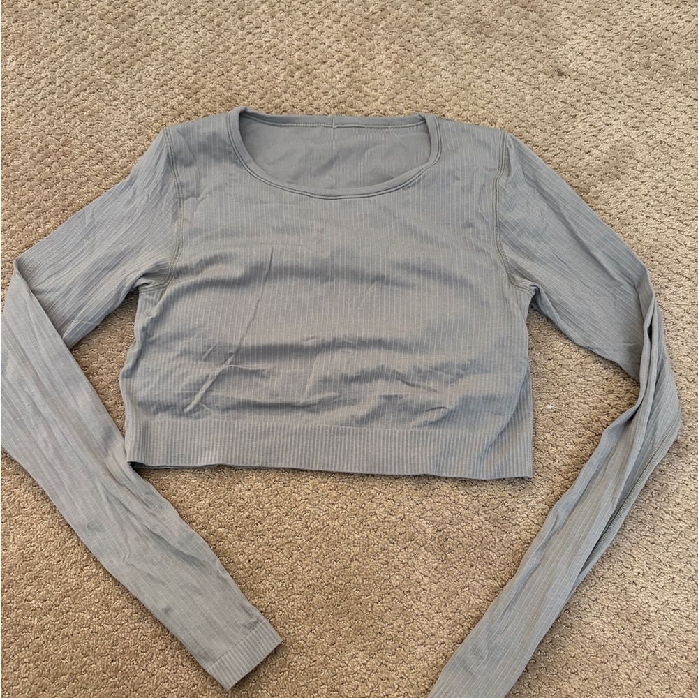 lululemon athletica Light Gray Long Sleeve Crop Top